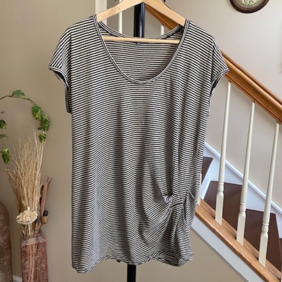 VINCE Pima Cotton Cap Sleeve Ruched Tee Black and Tan Stripes Size M - Picture 1 of 10